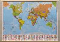 Wereld political laminated with wooden bars Maps International first image